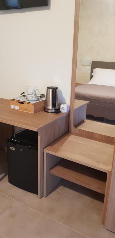 Hotel Margherita Meuble سيرمِيوني المظهر الخارجي الصورة