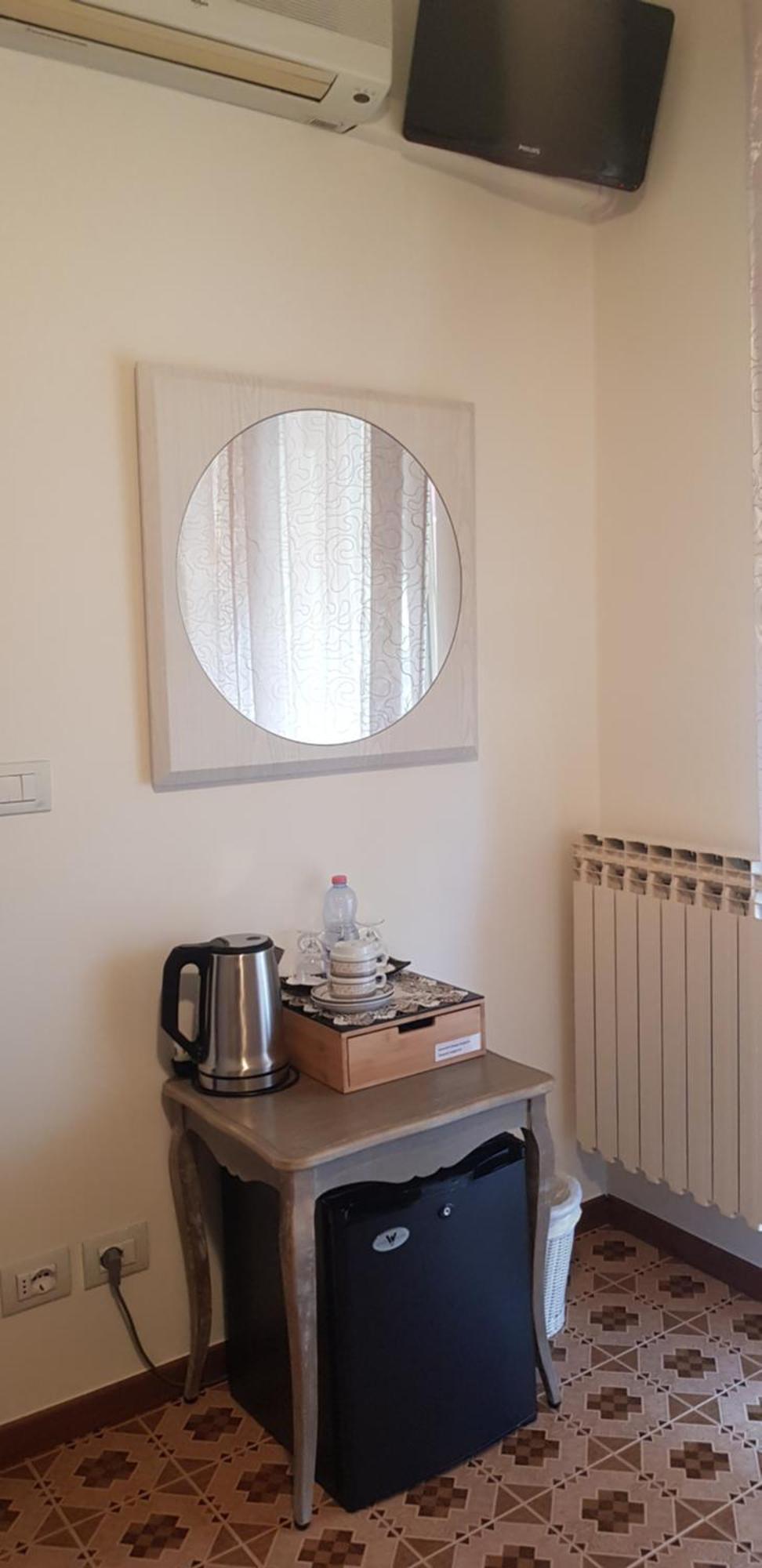 Hotel Margherita Meuble سيرمِيوني الغرفة الصورة