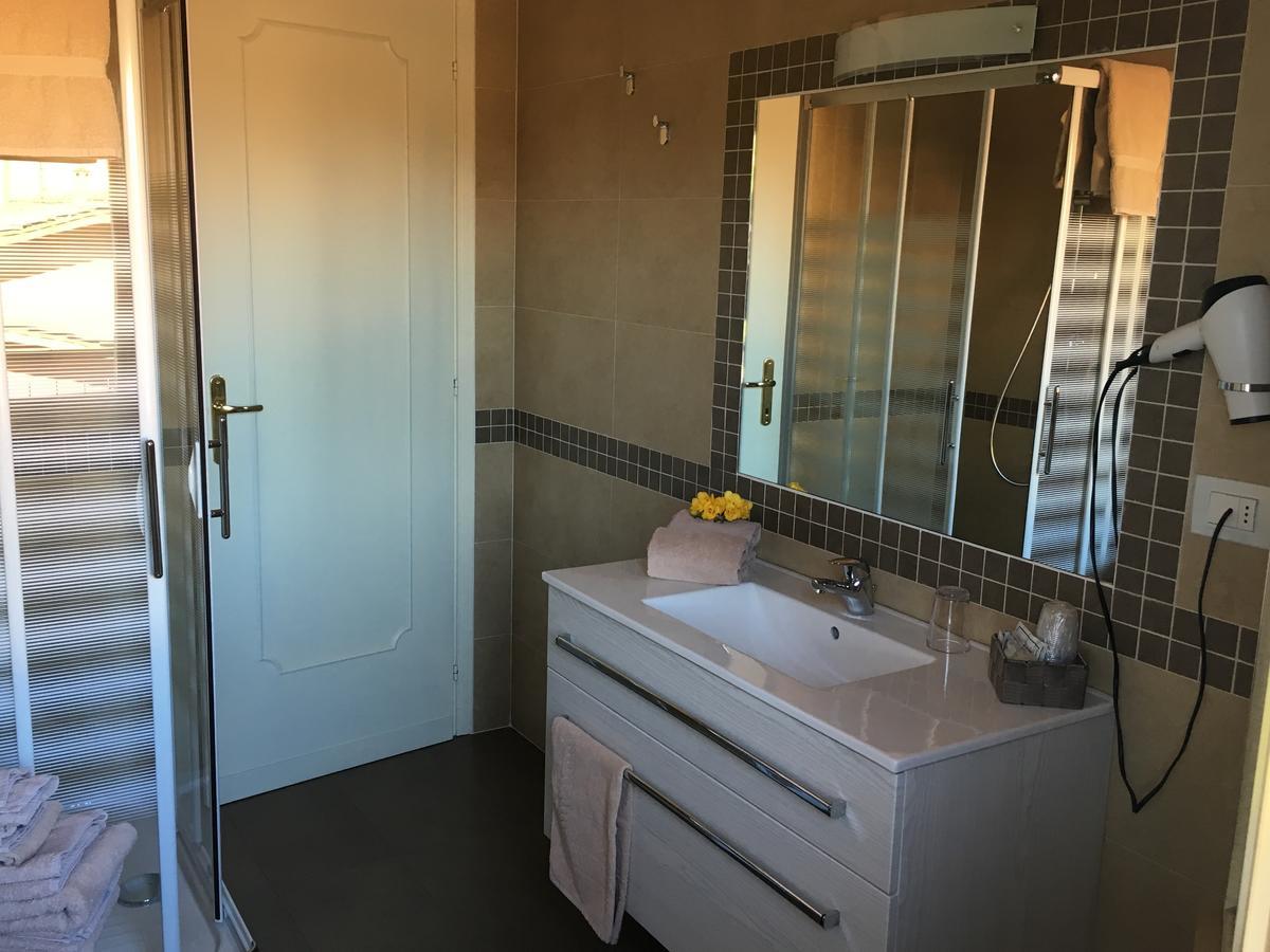 Hotel Margherita Meuble سيرمِيوني المظهر الخارجي الصورة